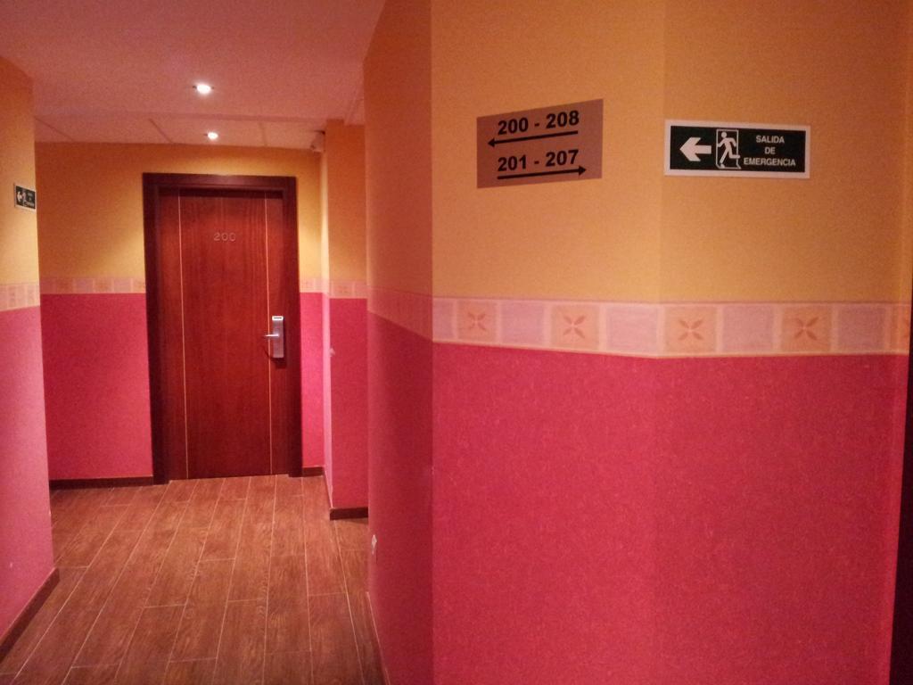 La Cava Hotel Cabanes  Ngoại thất bức ảnh
